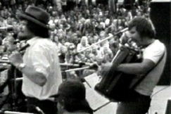 Kuva: M. A. Numminen ja Jani Uhlenius. (1972) YLE kuvanauha.