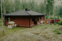 Kuva: Surmatalo Kirkkonummella. YLE kuvanauha.