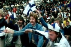 Kuva: Ruotsi-Suomi-maaottelun yleis�� Tukholman stadionilla. (1979) YLE kuvanauha.
