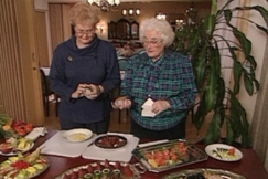 Kuva: Tarja Flemming ja Annikki Avotie. YLE kuvanauha.  