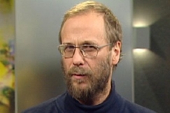 Kuva: Kirjailija Risto Isom�ki (2007) YLE kuvanauha.