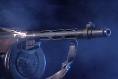 Kuva: Suomi-konepistooli. (2006) YLE kuvanauha.