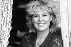 Kuva: Leena Lander. (2006, WSOY) Jouni Harala.