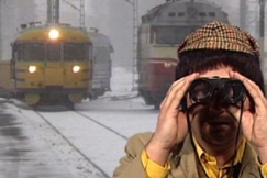 Kuva: Der Paavo kiikaroi junaa. YLE kuvanauha.