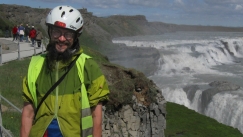 Kuva: Matti R�m� Gullfossin vesiputouksilla Islannissa. 