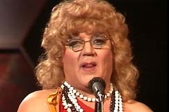 Kuva: Matti Heiskanen esiintyy (1981). YLE kuvanauha.