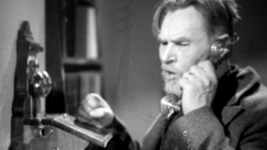 Kuva: Ennen kaukopuhelut piti tilata. YLE kuvanauha.