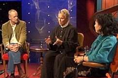 Kuva: Christer �berg, Hilkka Olkinuora ja Taina Pietil�. YLE kuvanauha. 