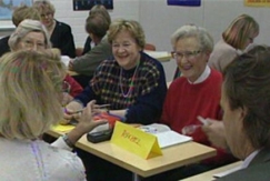 Kuva: Kuva: I�kk�it� ihmisi� kielitunnilla (1996) YLE kuvanauha.