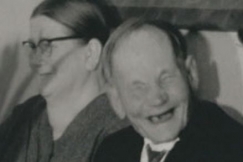 Kuva: Kinkereill� on leppoisa tunnelma (1966) YLE Kuvanauha