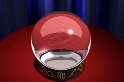 Kuva: Kristallipallo (1999). AP Graphics Bank.