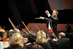 Kuva: Kapellimestari Sakari Oramo & RSO. (2010) Kuvaaja: Jyrki Valkama.