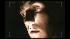 Kuva: Jesse h�m�r�puuhissa. Yle kuvanauha (1996).