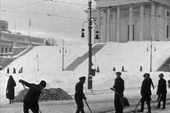 Bild: Helsingfors 1936, Norra Esplanaden och domkyrkan i bakgrunden