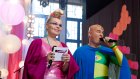 Kuperseikkailun juontajat Nuppu Stenros ja Jusu Lounela (kuva: Yle/ Jukka Lintinen)