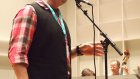 Teo Turunen ja orkesteri Seinäjoki-salissa (kuva: Yle)