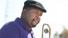 Treme: Antoine Batiste (Wendell Pierce) (kuva: Yle kuvapalvelu)