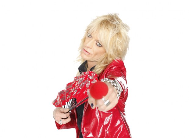 Michael Monroe esiintyy Nenäpäivä Show'ssa 2013