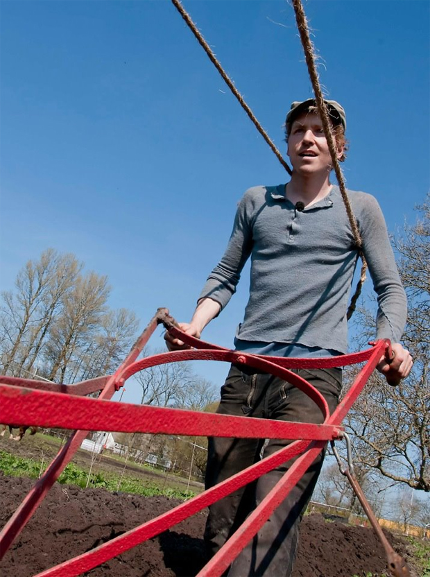 Tanskalainen maajussi, uudet jaksot keväällä 2013. Kuva: http://www.facebook.com/Bonderoeven Tanskalainen maajussi, uudet jaksot keväällä 2013. Kuva: http://www.facebook.com/Bonderoeven