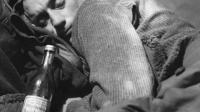 Alkoholin kohtuukäyttö, alkoholiton juoma. Vinkit kohtuujuomiseen. Kuva: YLE Kuvapalvelu