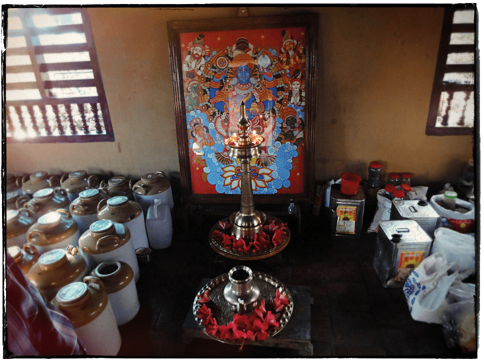 alttari ja yrttipurnukoita