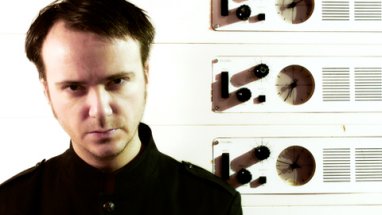 Jori Hulkkonen (Kuva: jorihulkkonen.com)
