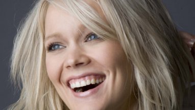 Anna Puu (Kuva: Levy-yhtiön promootiokuva)