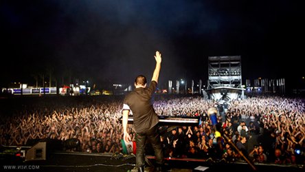 Trent Reznor. NIN Official / Flickr