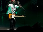 Kele Okereke (Bloc Party) sormet ja katse kohti taivasta