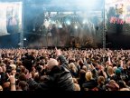 Mötley Crüe soittamassa Sauna Open Air -lavalla
