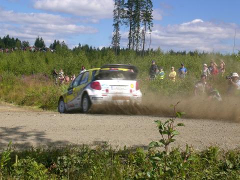 Suzuki oli kisassa mukana vielä lauantai iltapäivänä