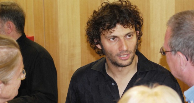 kaufmann.jpg